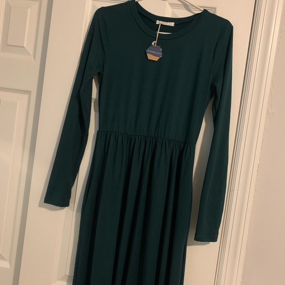 BNWT Maternity Dress - Picture 2 of 4